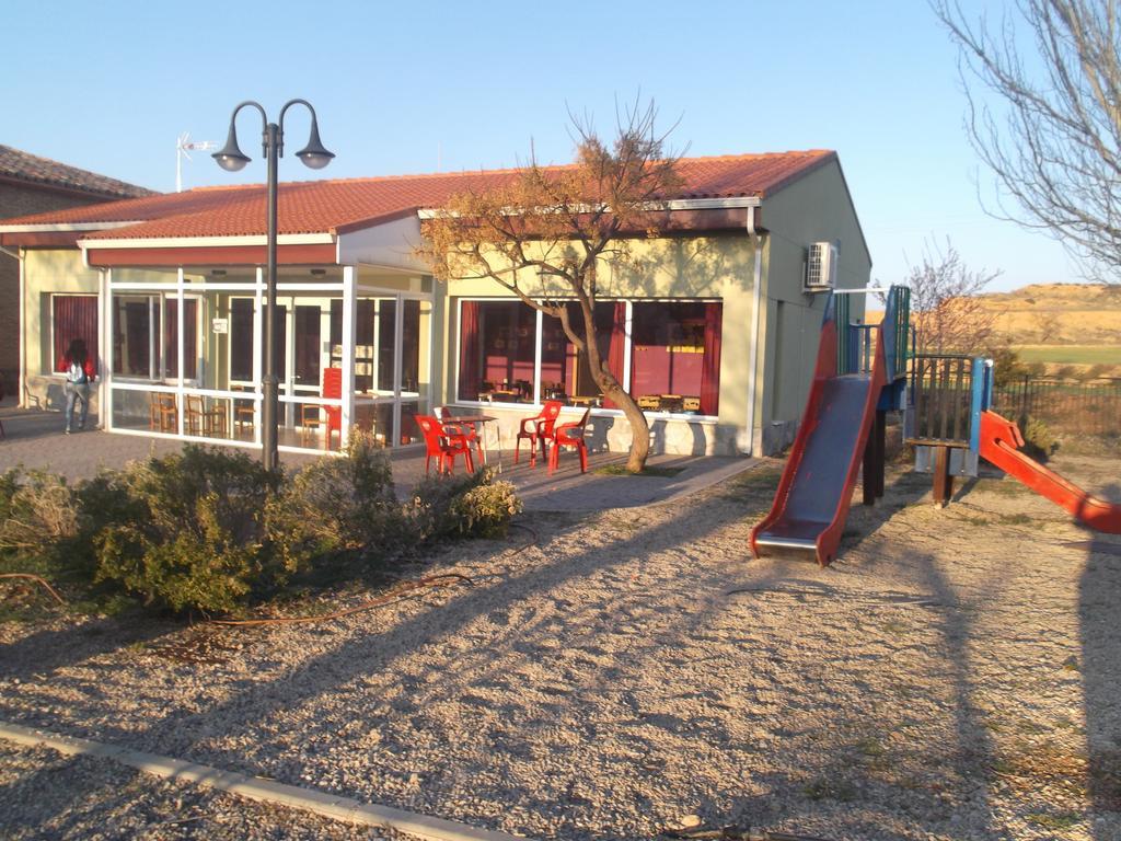 Albergue Cetina Exterior foto